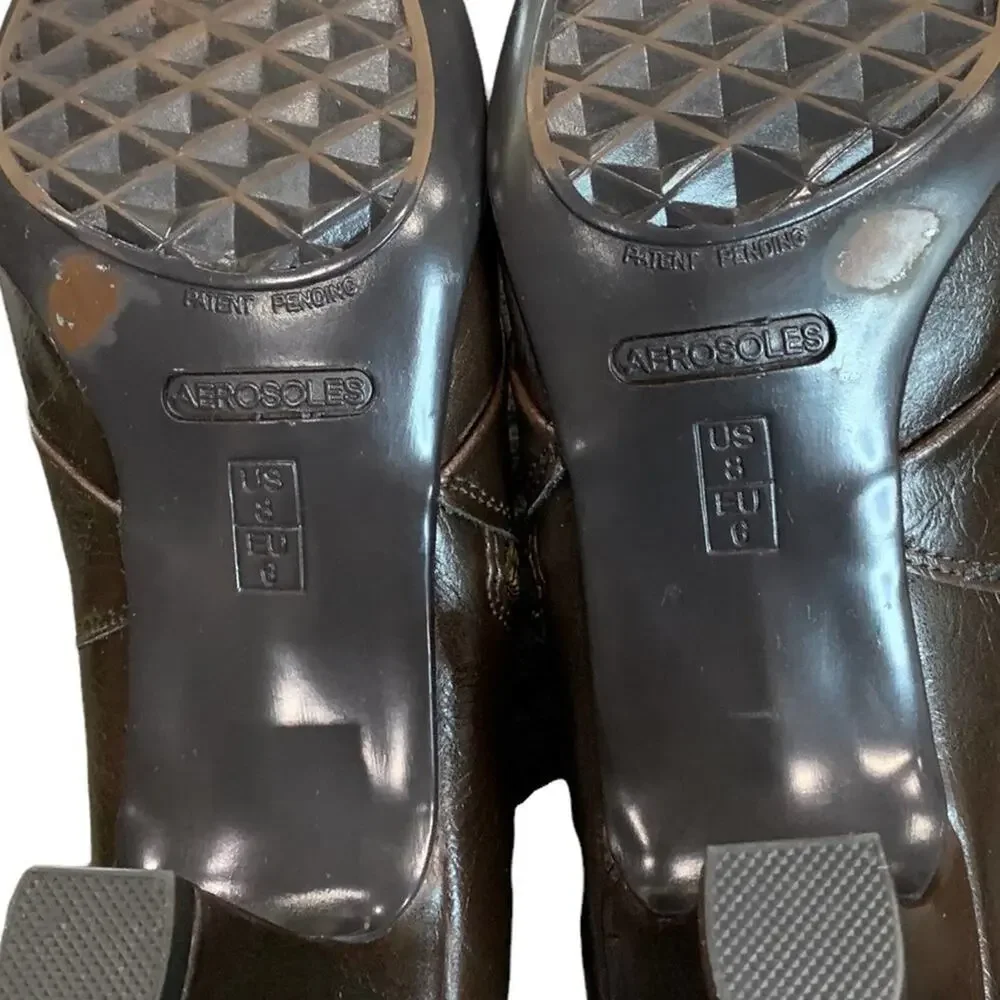 Aerosoles  shoes shooties. Side zip slip‎ on ankle booties. Size 8. Heel rest - Picture 9 of 11